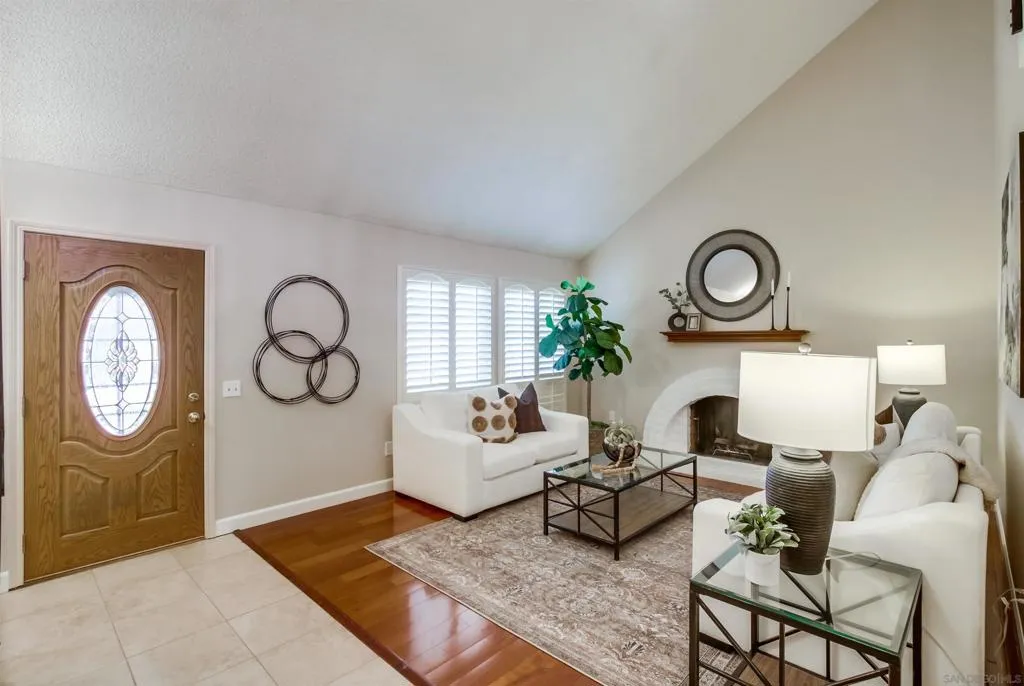 San Diego, California 92129, United States, 5 Bedrooms Bedrooms, ,2 BathroomsBathrooms,Residential,Active,219013