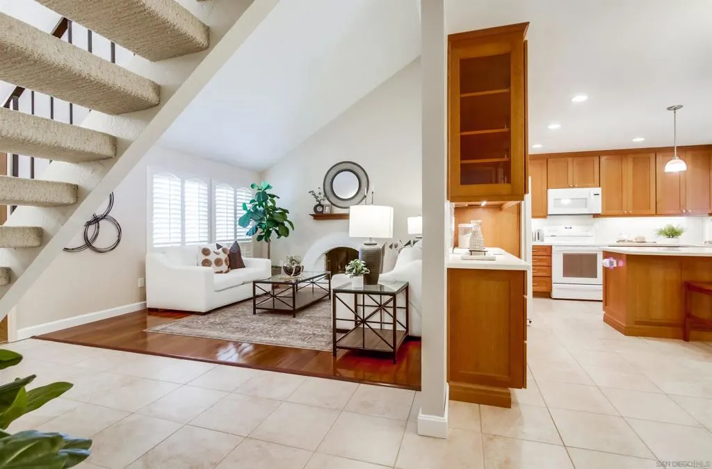 San Diego, California 92129, United States, 5 Bedrooms Bedrooms, ,2 BathroomsBathrooms,Residential,Active,219013