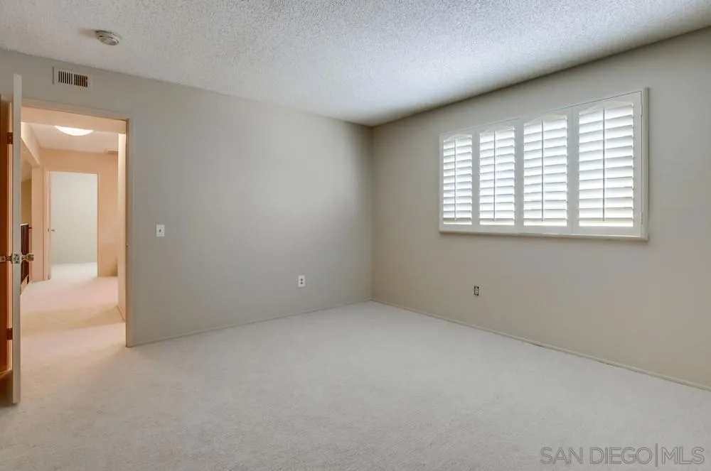 San Diego, California 92129, United States, 5 Bedrooms Bedrooms, ,2 BathroomsBathrooms,Residential,Active,219013