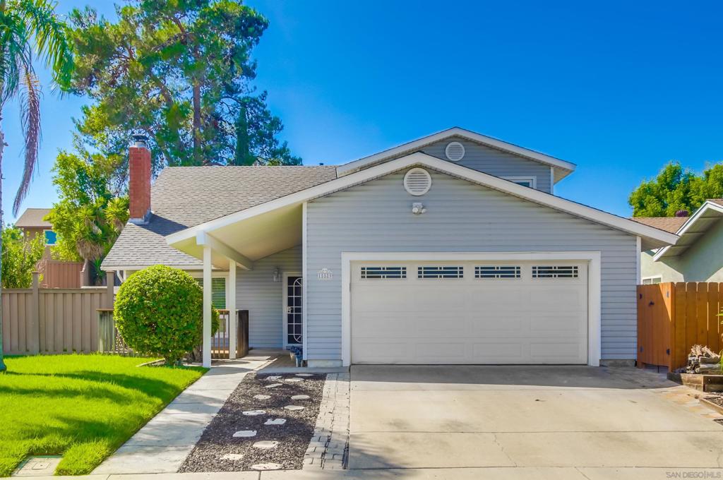15589 Paseo Jenghiz