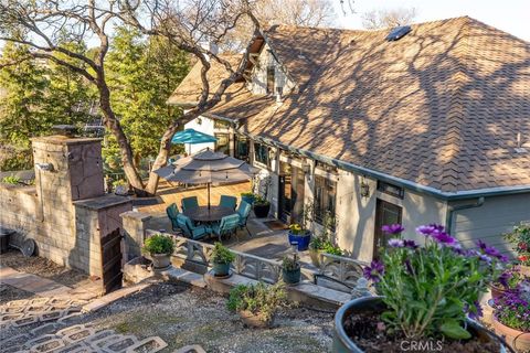 Tiny photo for 110 11th St, Paso Robles, CA 93446 (MLS # NS26039604)