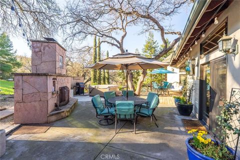 Tiny photo for 110 11th St, Paso Robles, CA 93446 (MLS # NS26039604)