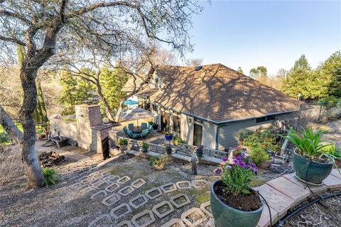 Tiny photo for 110 11th St, Paso Robles, CA 93446 (MLS # NS26039604)