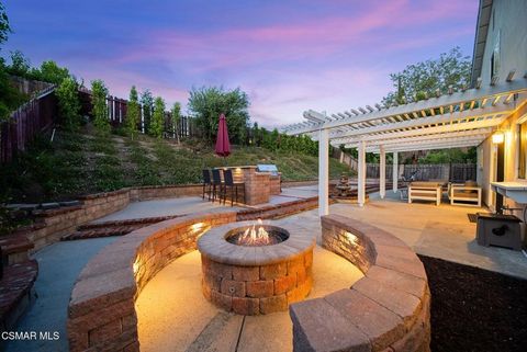 Photo of 30623 Lakefront Drive, Agoura Hills, CA 91301 (MLS # 226001769)