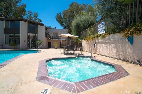 Tiny photo for 314 S Miraleste Drive #111, San Pedro, CA 90732 (MLS # SB25147449)