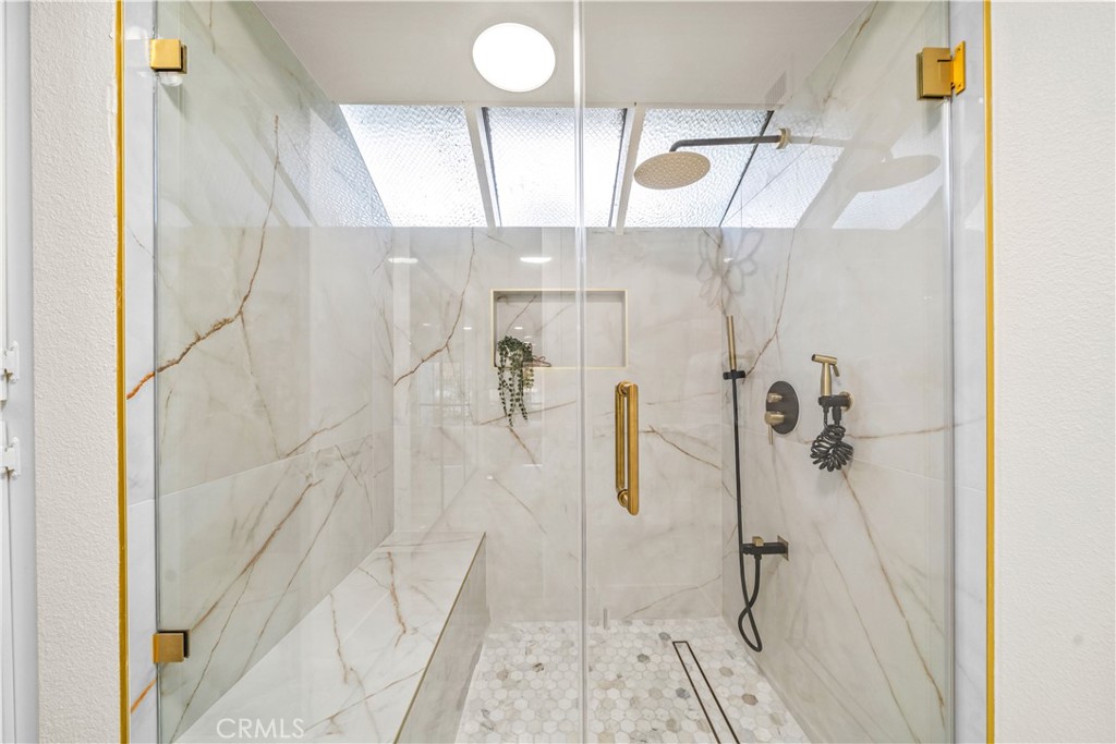 Mallorca Condos (MQ) - Residential