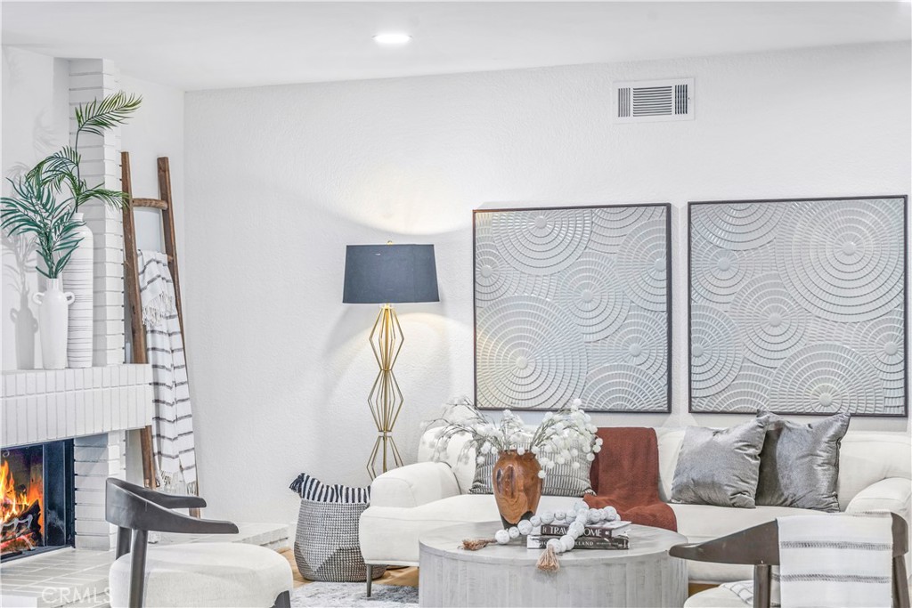 Mallorca Condos (MQ) - Residential