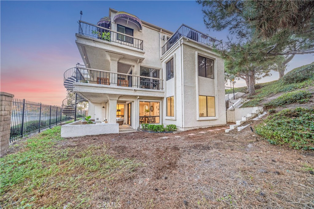 Mallorca Condos (MQ) - Residential