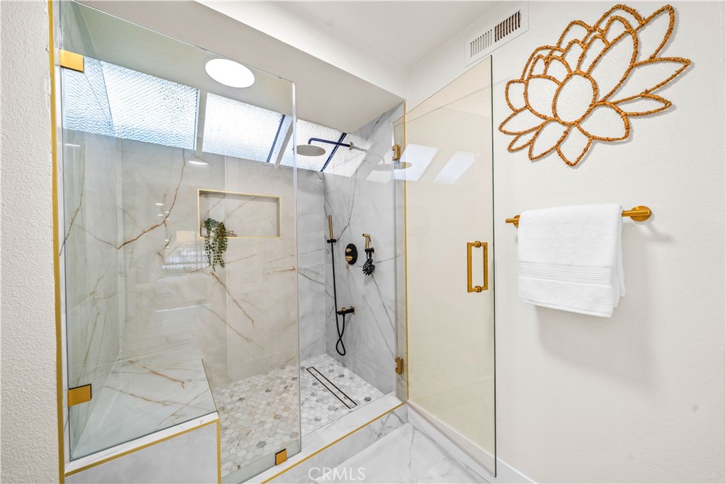 Mallorca Condos (MQ) - Residential