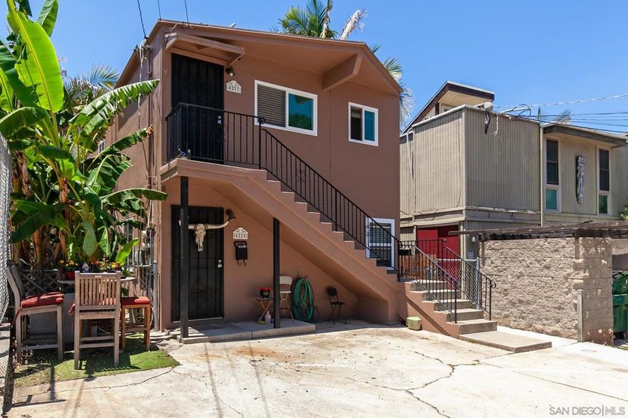 Discover this fantastic duplex in Ocean Beach, featuring two spacious 2-bedroom, 1-bathroom units. Ideally located just one mile from the beach and a half mile from the vibrant shops, restaurants, and nightlife of Newport Avenue, this property blends coastal charm with urban convenience. Situated on a quiet, one-way street, it offers a more private setting while keeping you close to all the action. Highlights include on-site laundry, new windows, valuable off-street parking spaces, and a welcoming outdoor patio—perfect for BBQs and entertaining. Whether you're looking for an investment opportunity or a chance to live in one unit and rent the other, this duplex has it all!