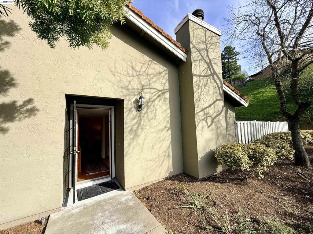 123 Ironwood