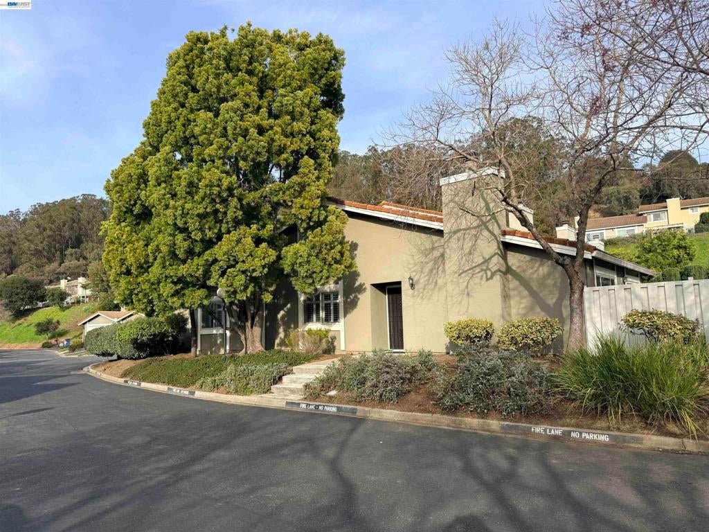 123 Ironwood