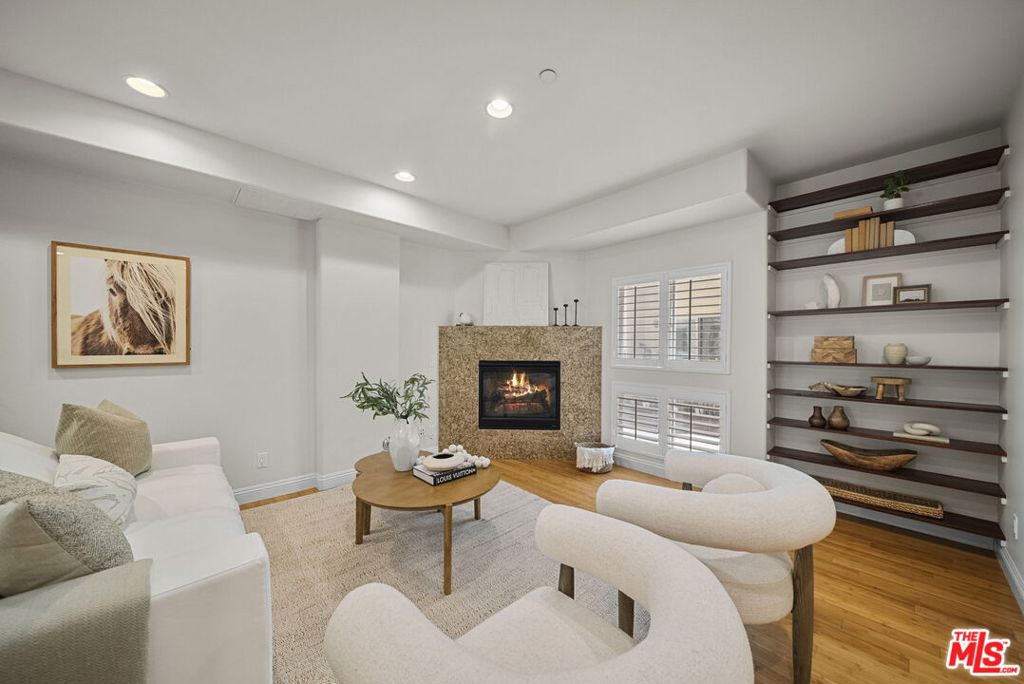 Photo of 5727 Camellia Avenue #108, North Hollywood, CA 91601 (MLS # 26857577)