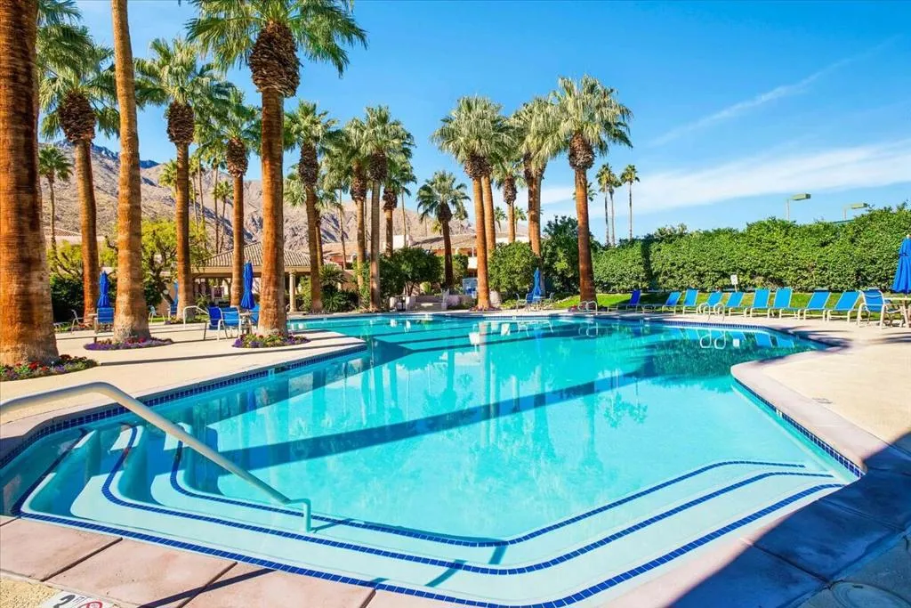 Palm Springs, California 92262, United States, 1 Bedroom Bedrooms, ,2 BathroomsBathrooms,Residential,Active,238798