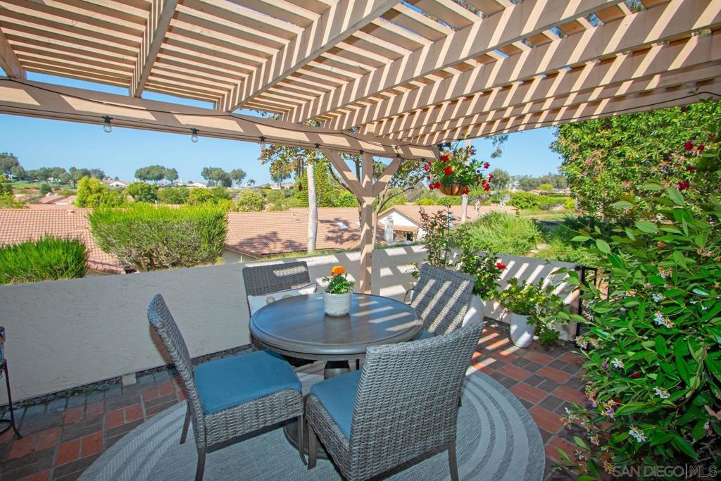 12870 Camino De La Breccia