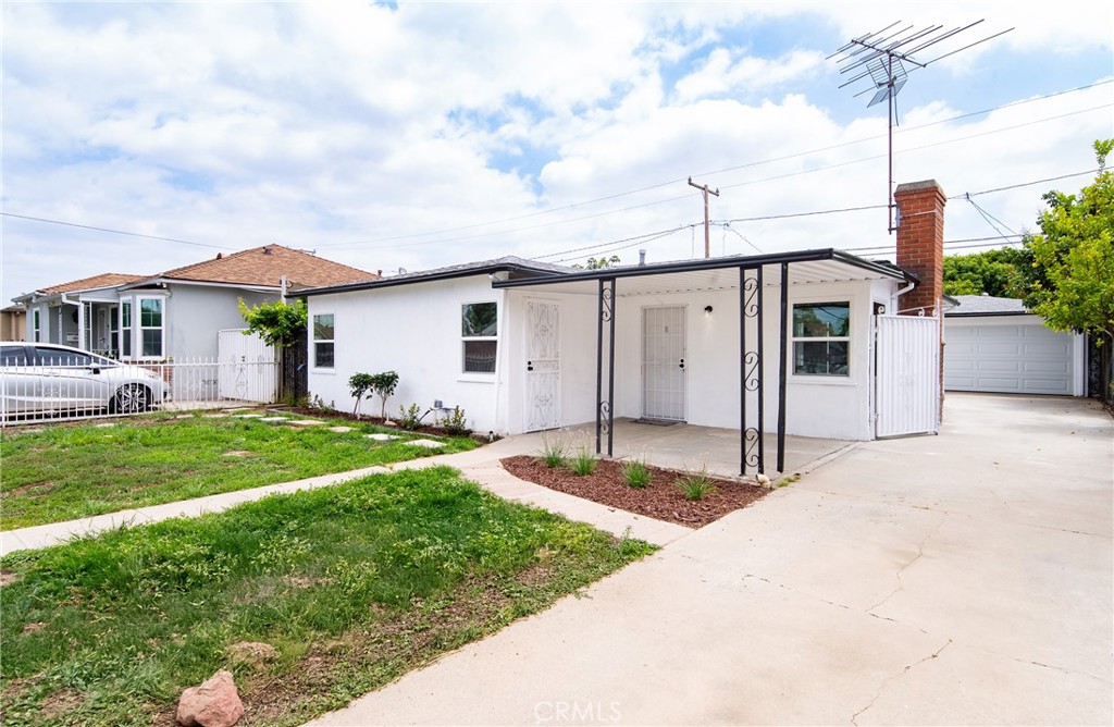 2429 W Cleveland