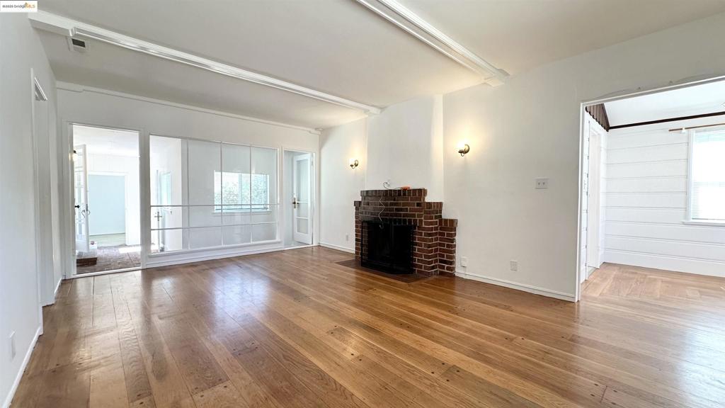 MAXWELL PK - Residential Lease