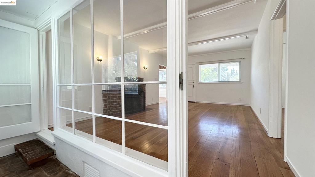 MAXWELL PK - Residential Lease