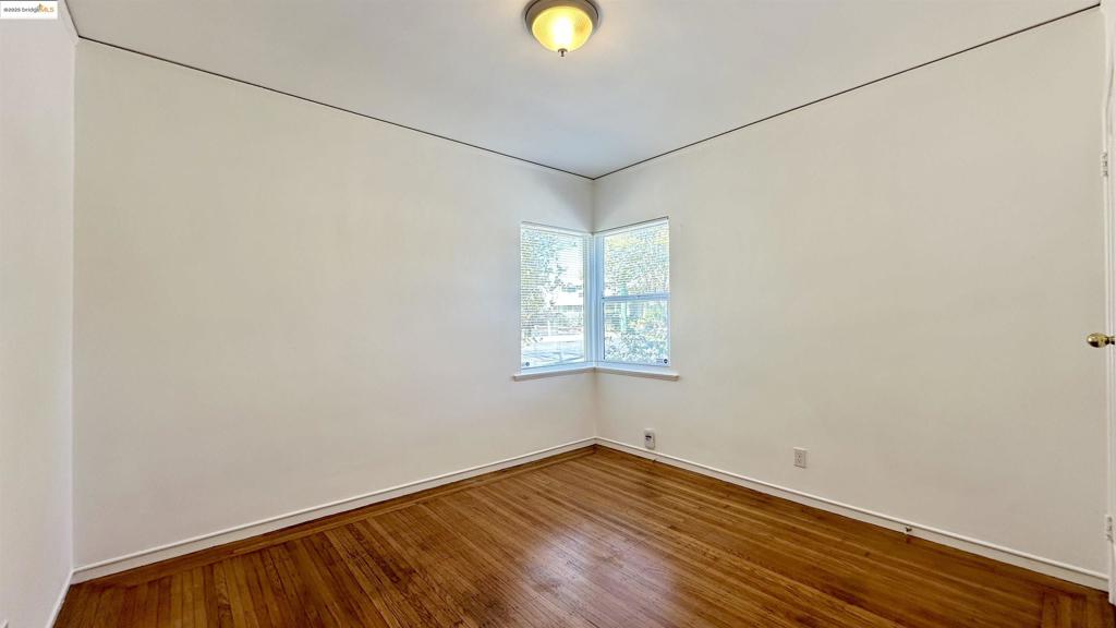 MAXWELL PK - Residential Lease