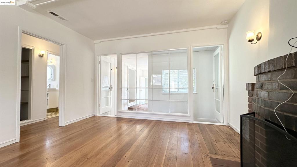 MAXWELL PK - Residential Lease