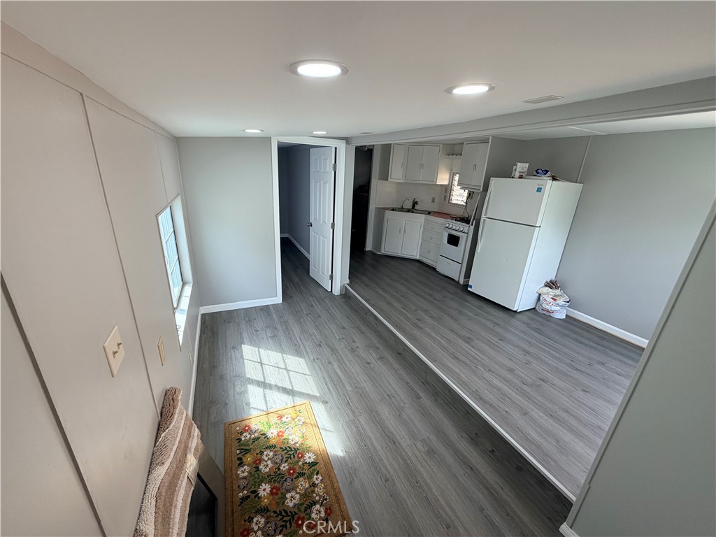 12265 Woodruff Avenue 39