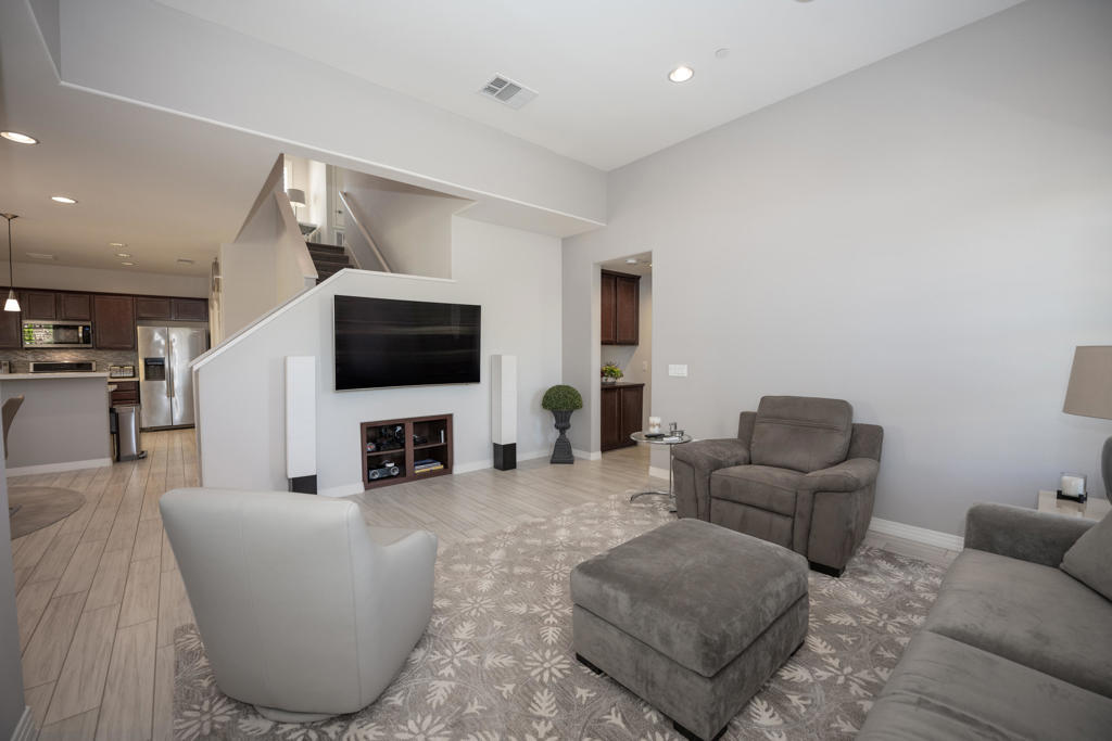 Codorniz - Residential Lease