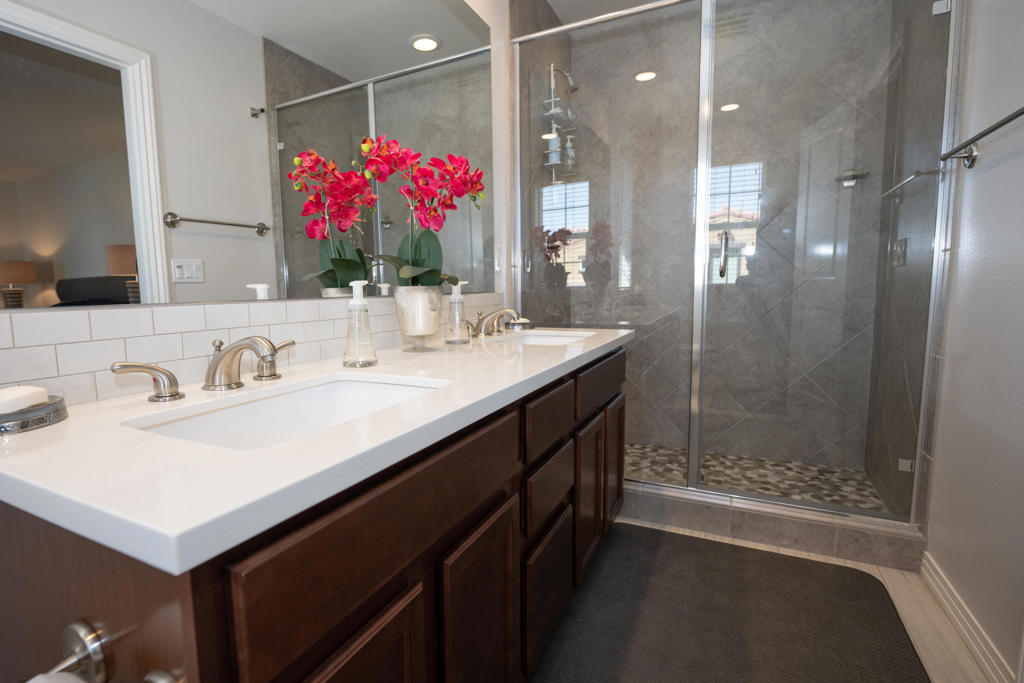 Codorniz - Residential Lease