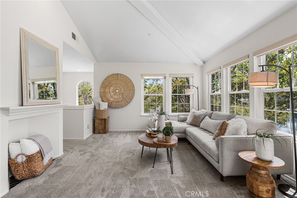 169 Montana Del Lago Drive