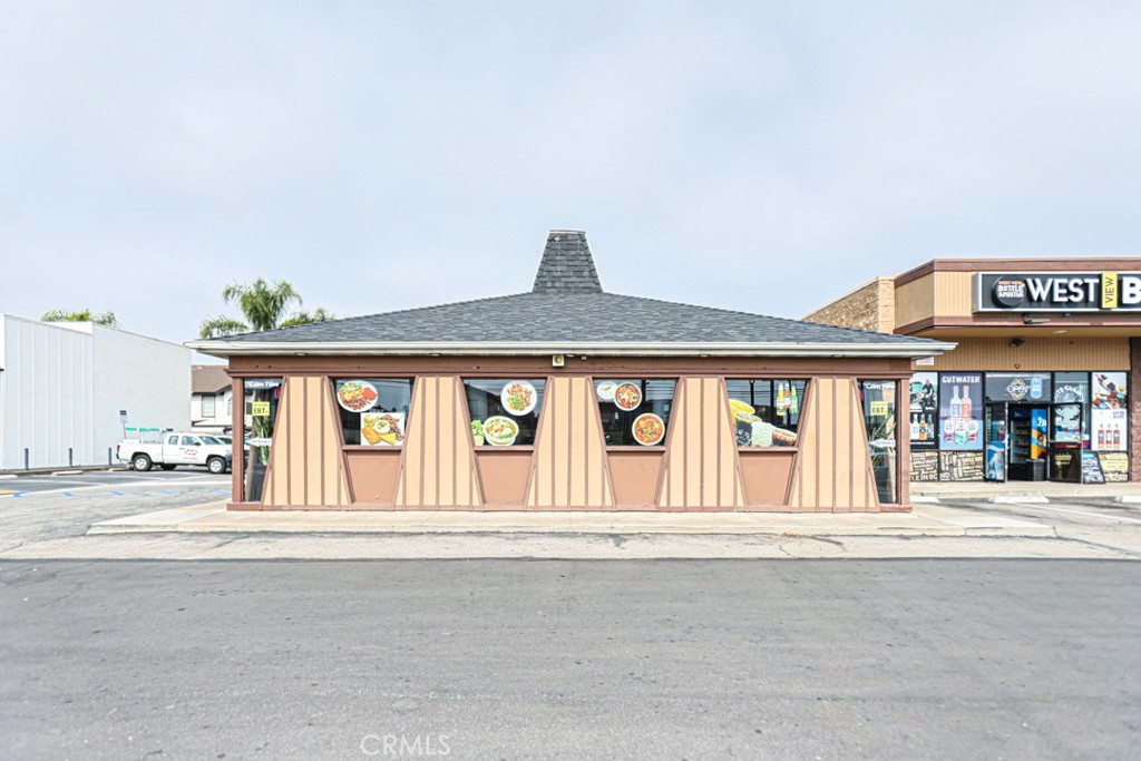 14071 Goldenwest
