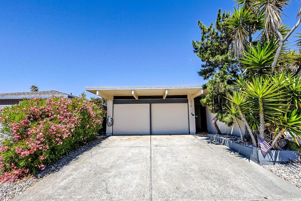 275 Puffin Court