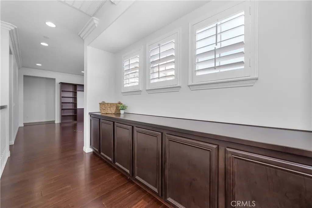 Fontana, California 92336, United States, 4 Bedrooms Bedrooms, ,4 BathroomsBathrooms,Residential,Active,157986