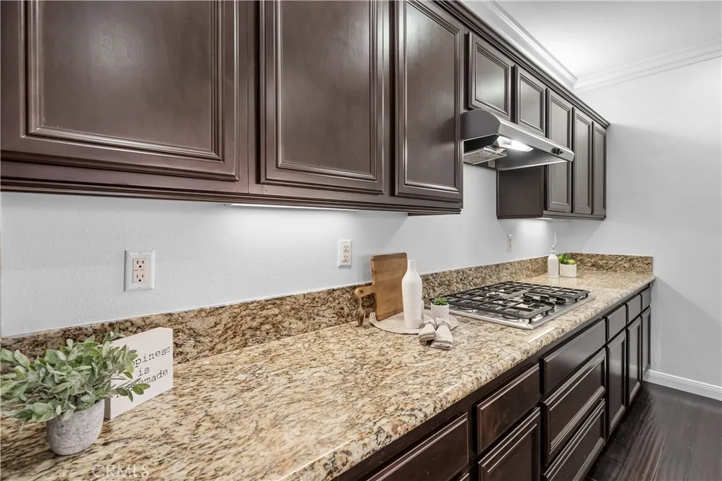 Fontana, California 92336, United States, 4 Bedrooms Bedrooms, ,4 BathroomsBathrooms,Residential,Active,157986