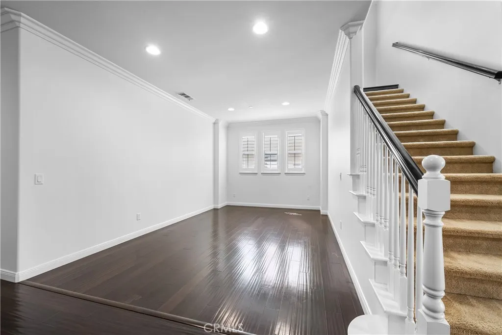 Fontana, California 92336, United States, 4 Bedrooms Bedrooms, ,4 BathroomsBathrooms,Residential,Active,157986