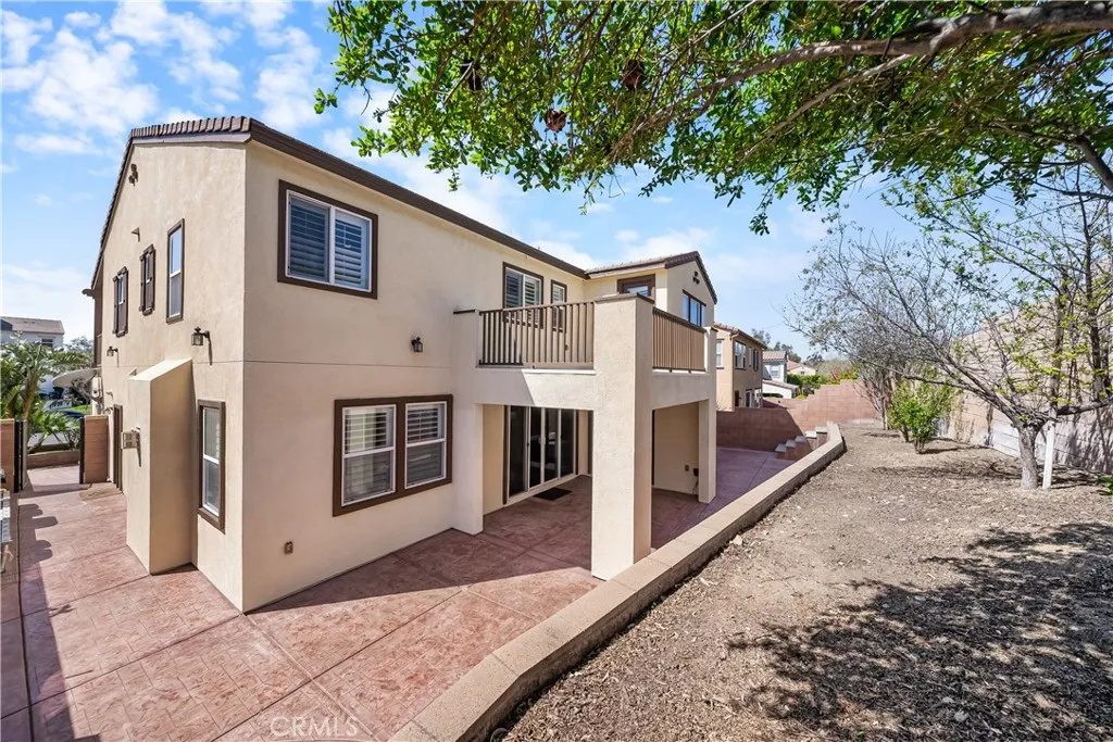 Fontana, California 92336, United States, 4 Bedrooms Bedrooms, ,4 BathroomsBathrooms,Residential,Active,157986