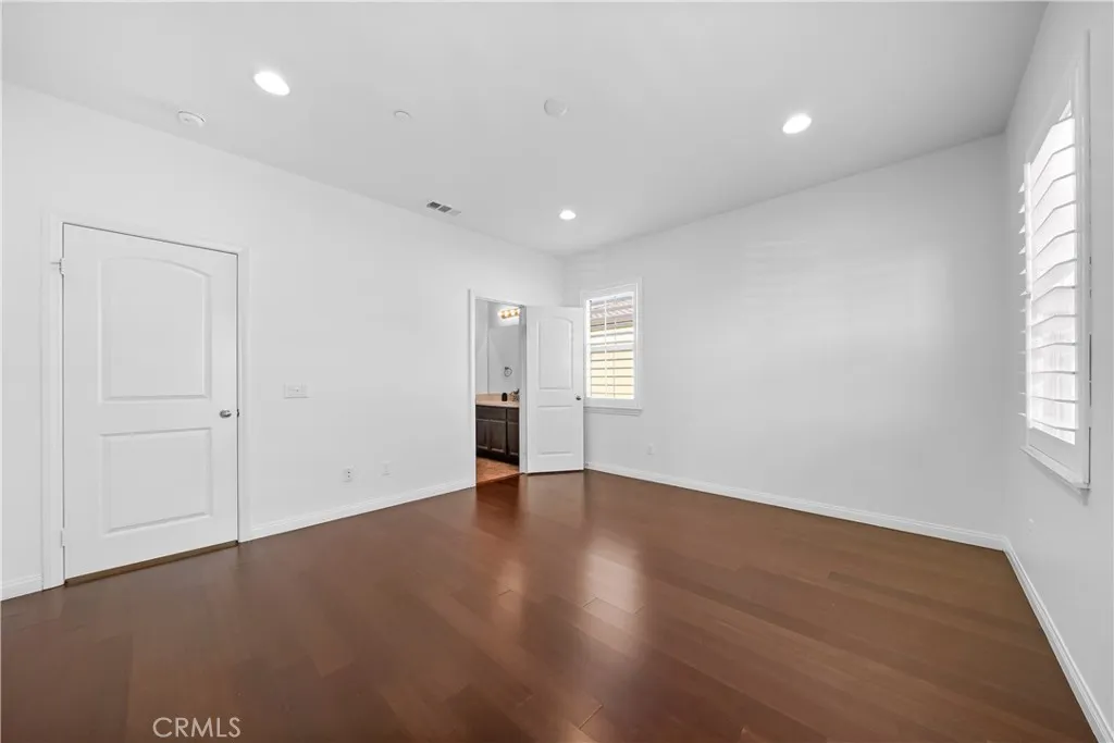 Fontana, California 92336, United States, 4 Bedrooms Bedrooms, ,4 BathroomsBathrooms,Residential,Active,157986