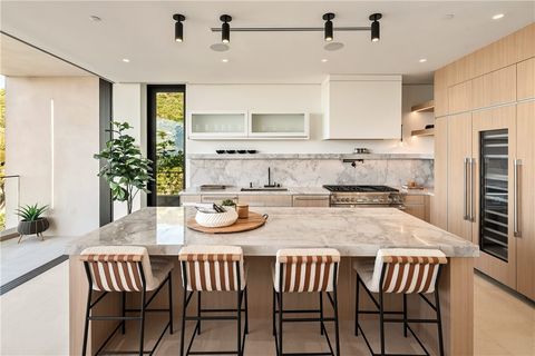 Tiny photo for 840 Gainsborough, Laguna Beach, CA 92651 (MLS # OC26007715)