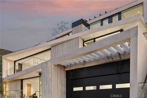 Tiny photo for 840 Gainsborough, Laguna Beach, CA 92651 (MLS # OC26007715)