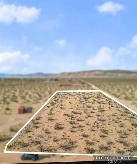 Photo of 0 Castillo Road, Landers, CA 92285 (MLS # SR25092809)