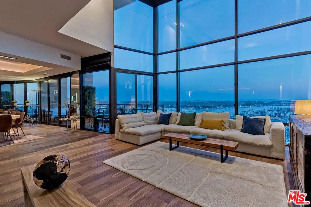 4335 Marina City Drive PH34