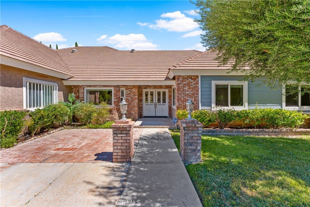 2705 Brentwood Drive
