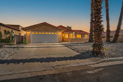 Photo of 9621 Siwanoy Drive, Desert Hot Springs, CA 92240 (MLS # 219144510DA)