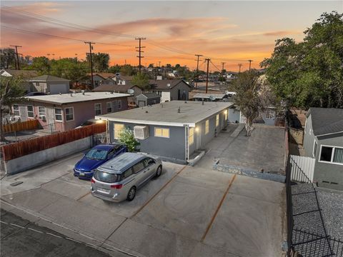 16822 Tracy Victorville CA 92395