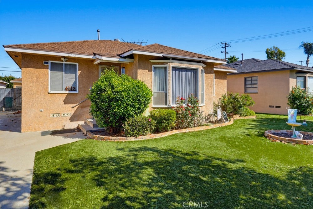 Properties 1 4712 Montair