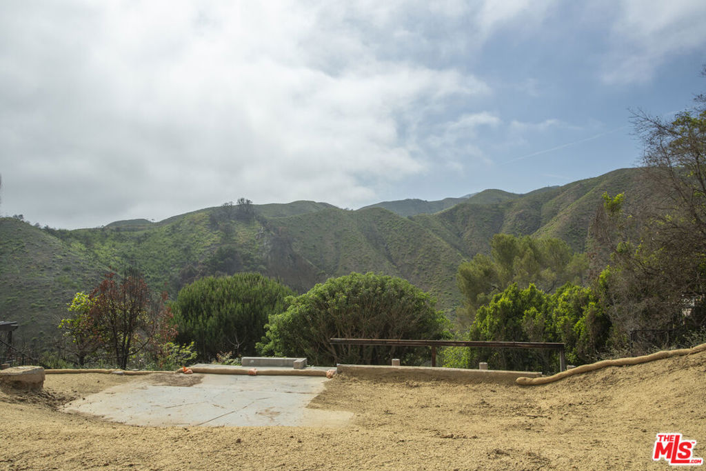 1515 Umeo Road