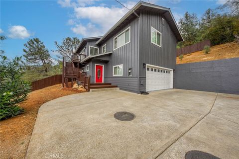 Photo of 3490 Westridge Circle, Kelseyville, CA 95451 (MLS # LC25229449)