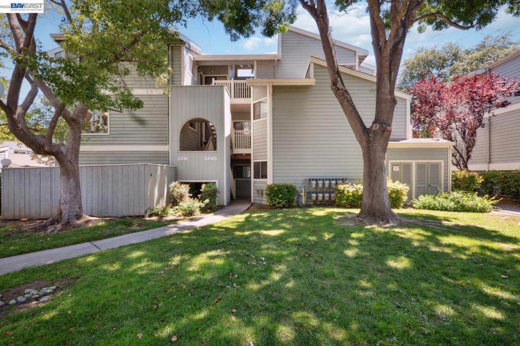 3443 Pepperwood Ter 301