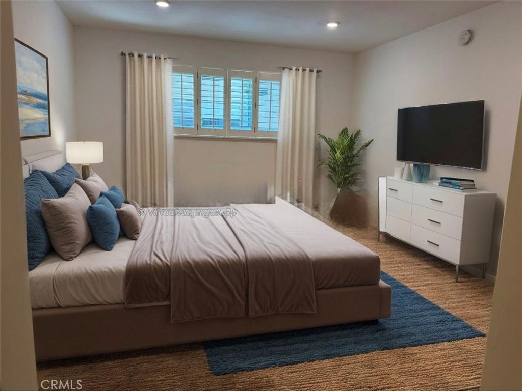 Photo of 6702 Hillpark Drive #308, Los Angeles, CA 90068 (MLS # SR25184068)