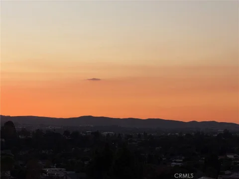 MLS: OC26219224