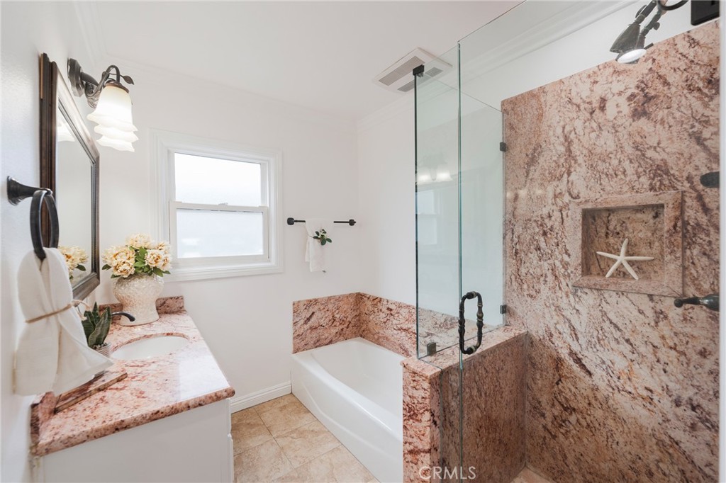 Plaza North of Spring (PZN) - Residential Lease