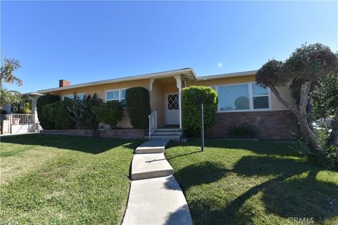 Photo of 400 N 20th St, Montebello, CA 90640 (MLS # DW26039034)